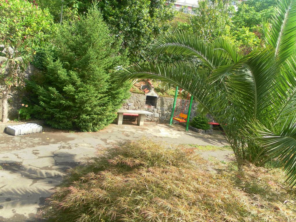 Hotel Holiday House Green Cape Batumi Mtsvane Konts'khi Esterno foto