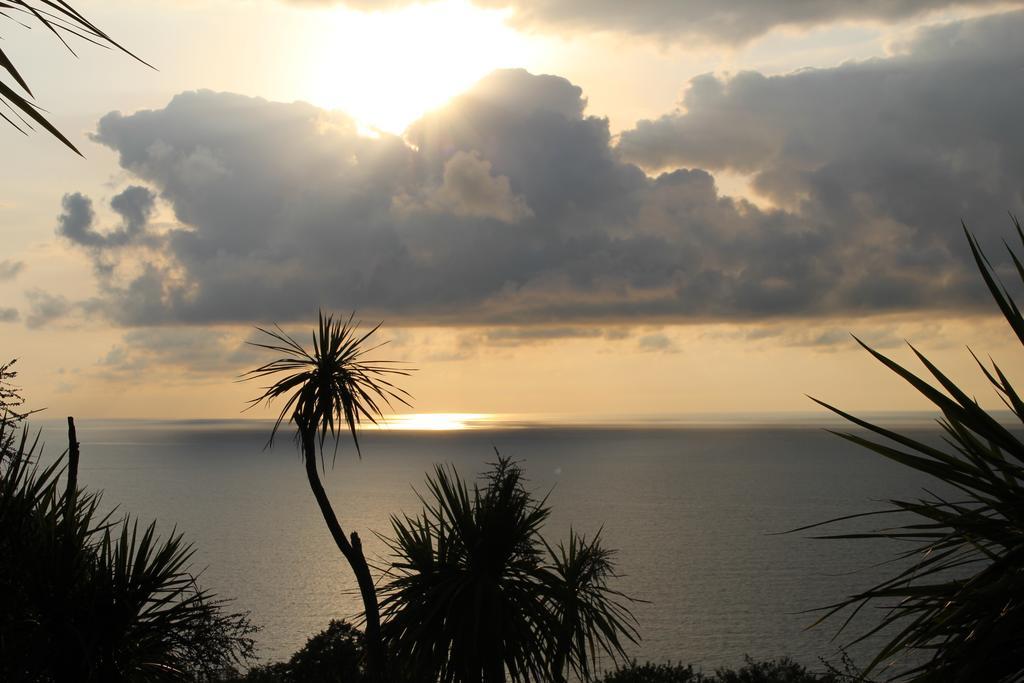 Hotel Holiday House Green Cape Batumi Mtsvane Konts'khi Esterno foto
