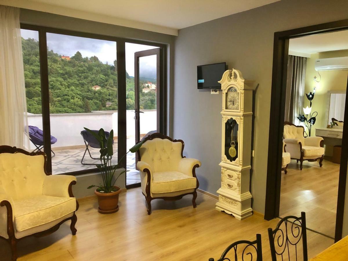 Hotel Holiday House Green Cape Batumi Mtsvane Konts'khi Esterno foto